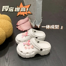 三亚沙滩鞋女款海边可下水可爱小猪厚底洞洞鞋防滑增高包头凉鞋潮