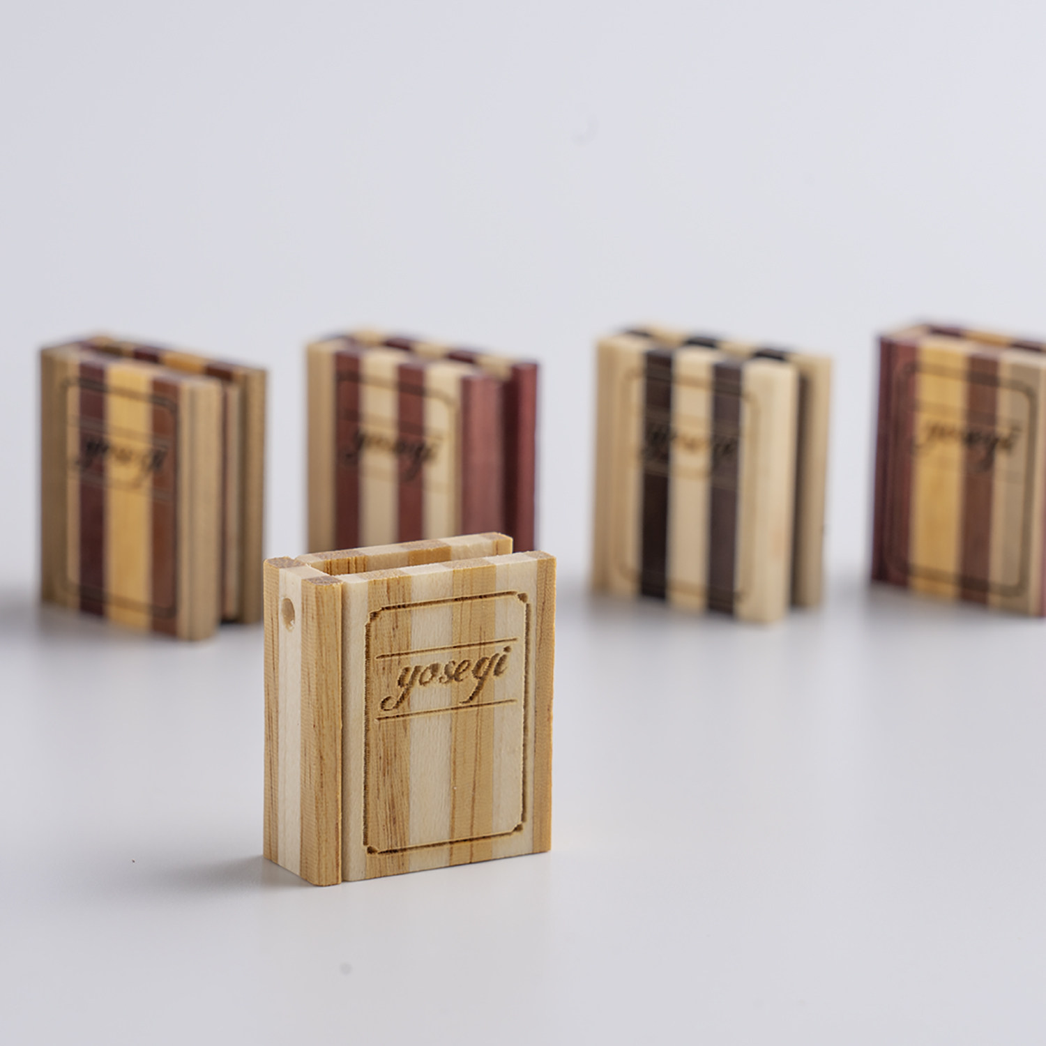 寄木细工匠人 下城贵 实木拼花天然木色手账本造型手作挂件