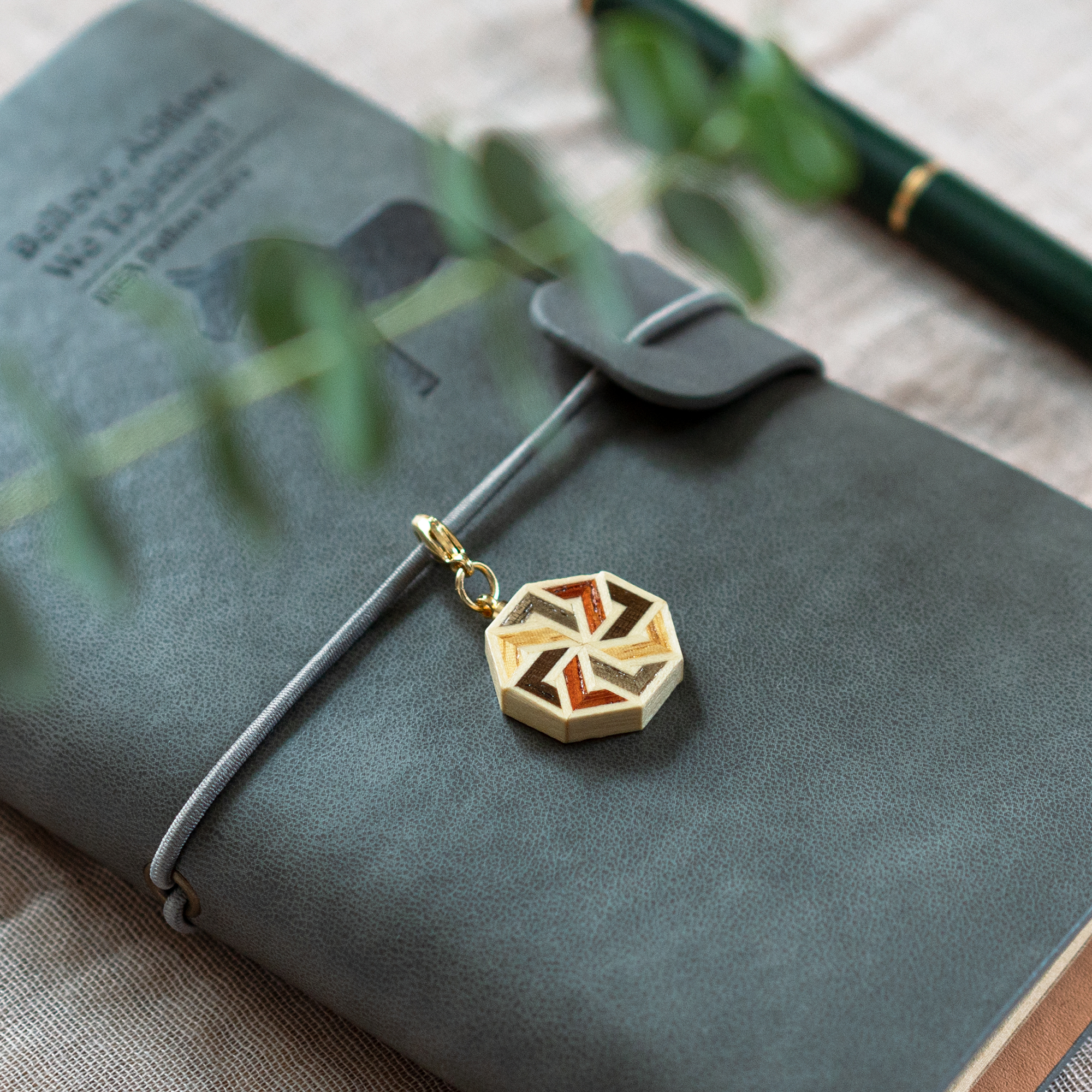 日本手作寄木细工纯木制挂件