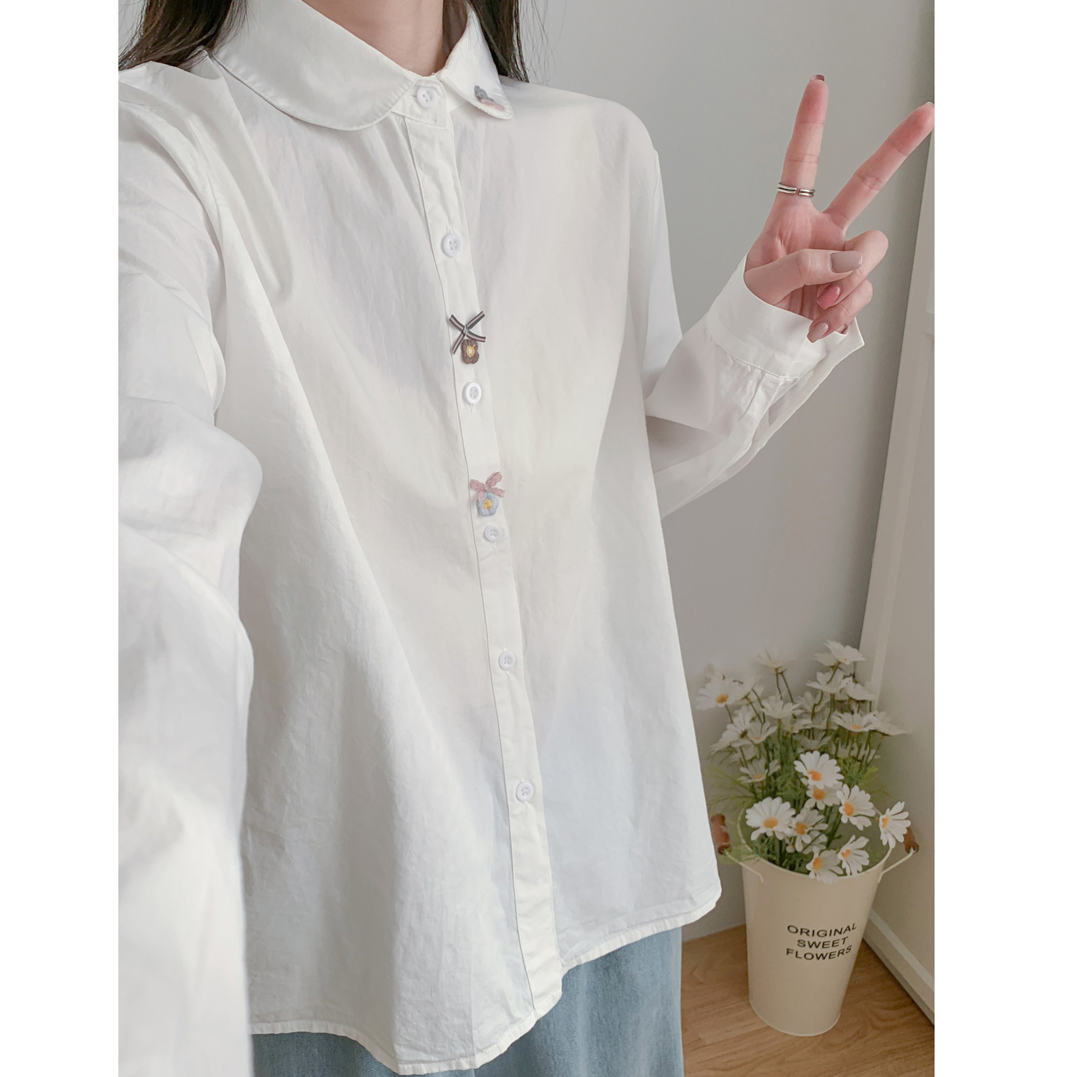 学院风刺绣小翻领白衬衫女长袖纯棉百搭减龄蝴蝶结上衣防晒衫衬衣