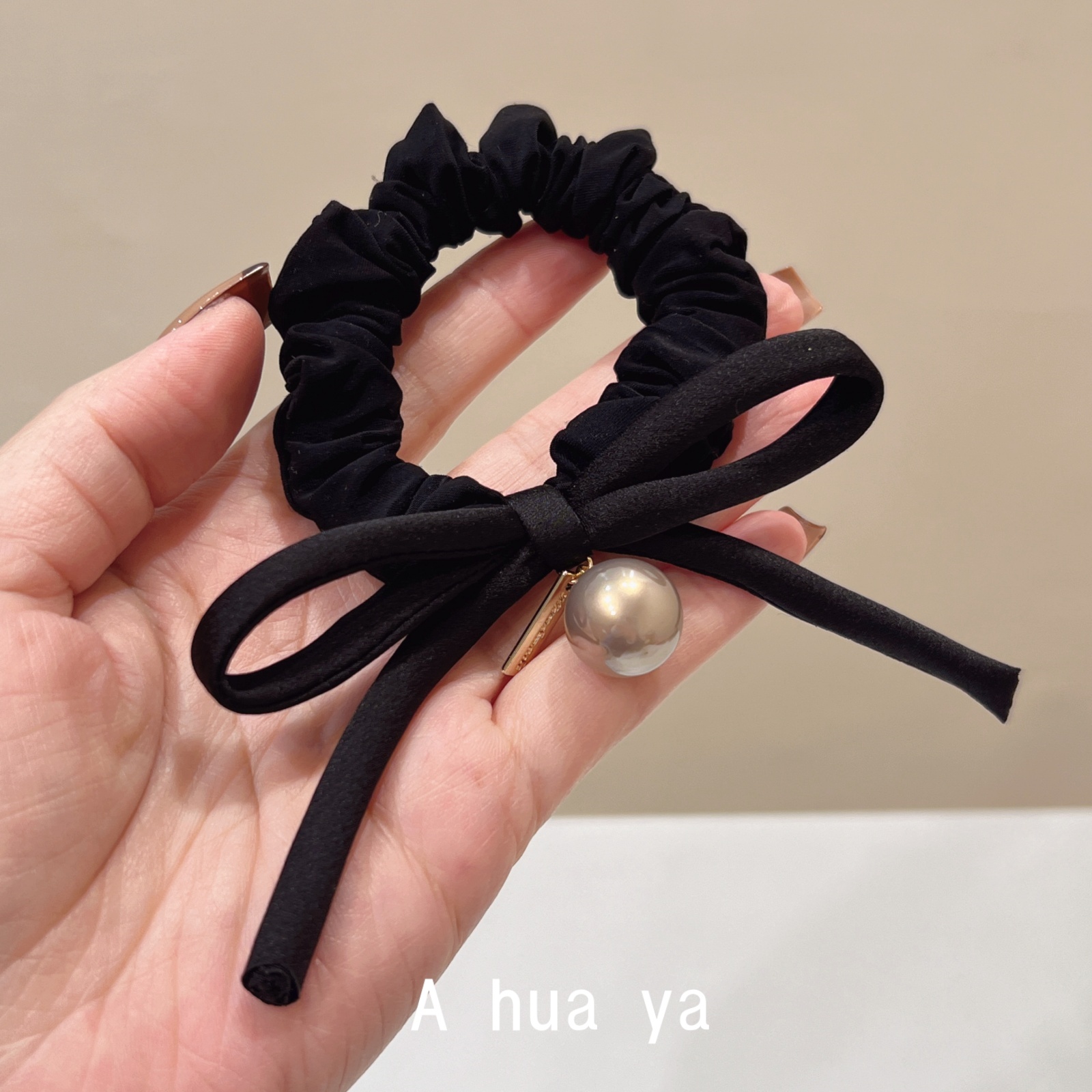 法式缎面蝴蝶结优雅弹力黑色发圈香槟色珍珠韩版扎发皮筋头绳发绳