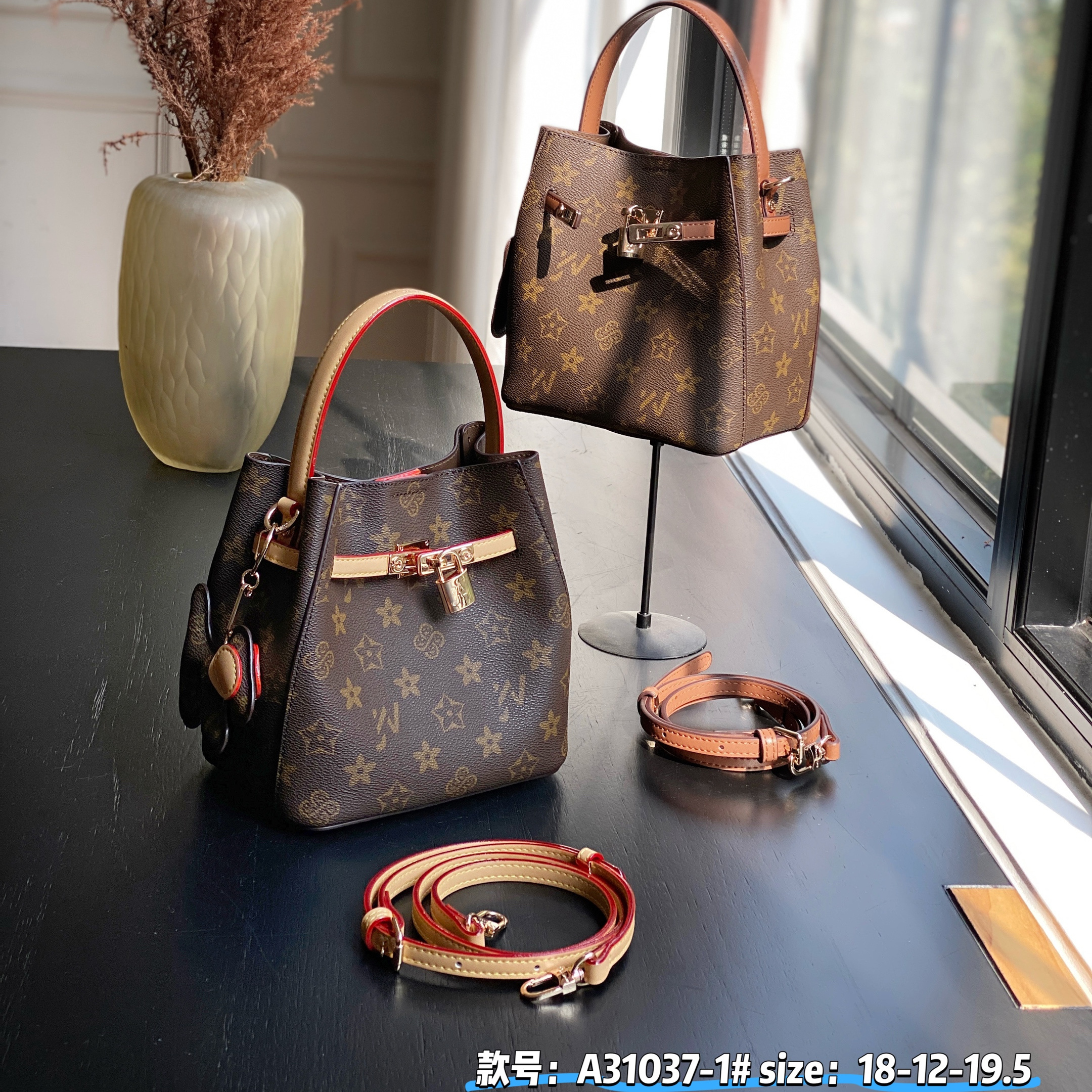 高品质水桶包轻奢手提通勤小众