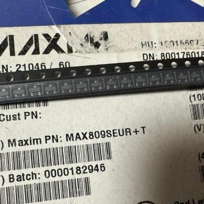 三级管 MAX809SEUR MAX809REUR MAX809TEUR 20个2.88元包邮