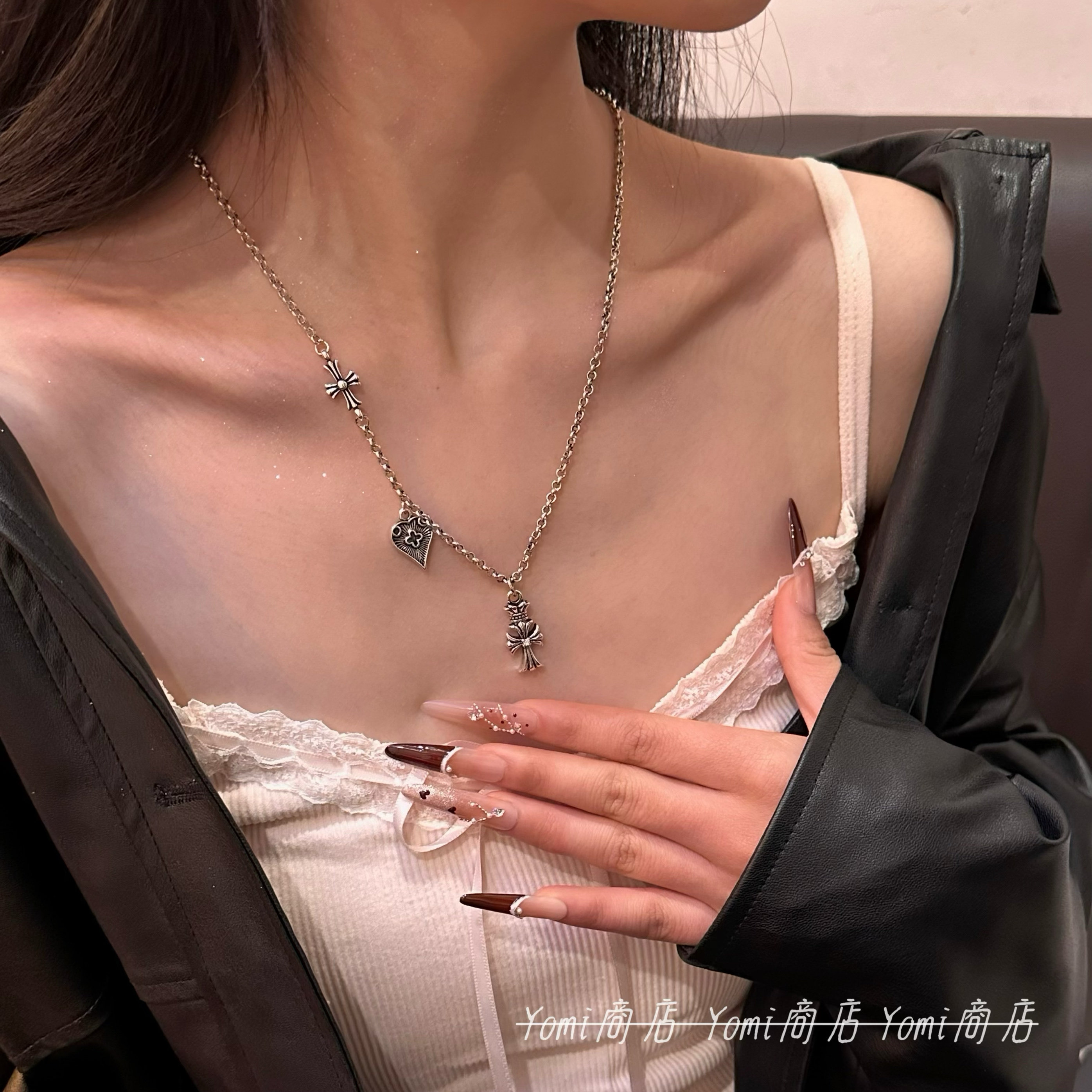 网红同款十字架多吊坠项链欧美风长款颈链情侣百搭个性复古卫衣链