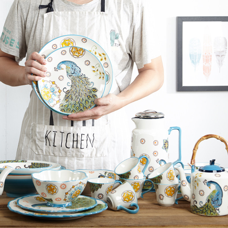 手绘孔雀系列茶壶冷水壶套装釉下彩早餐杯西餐盘沙拉碗家用组合