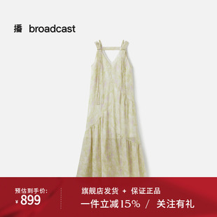播度假风无袖晕染印花连衣裙女26夏季新款宽松A字裙DDT2LD6048