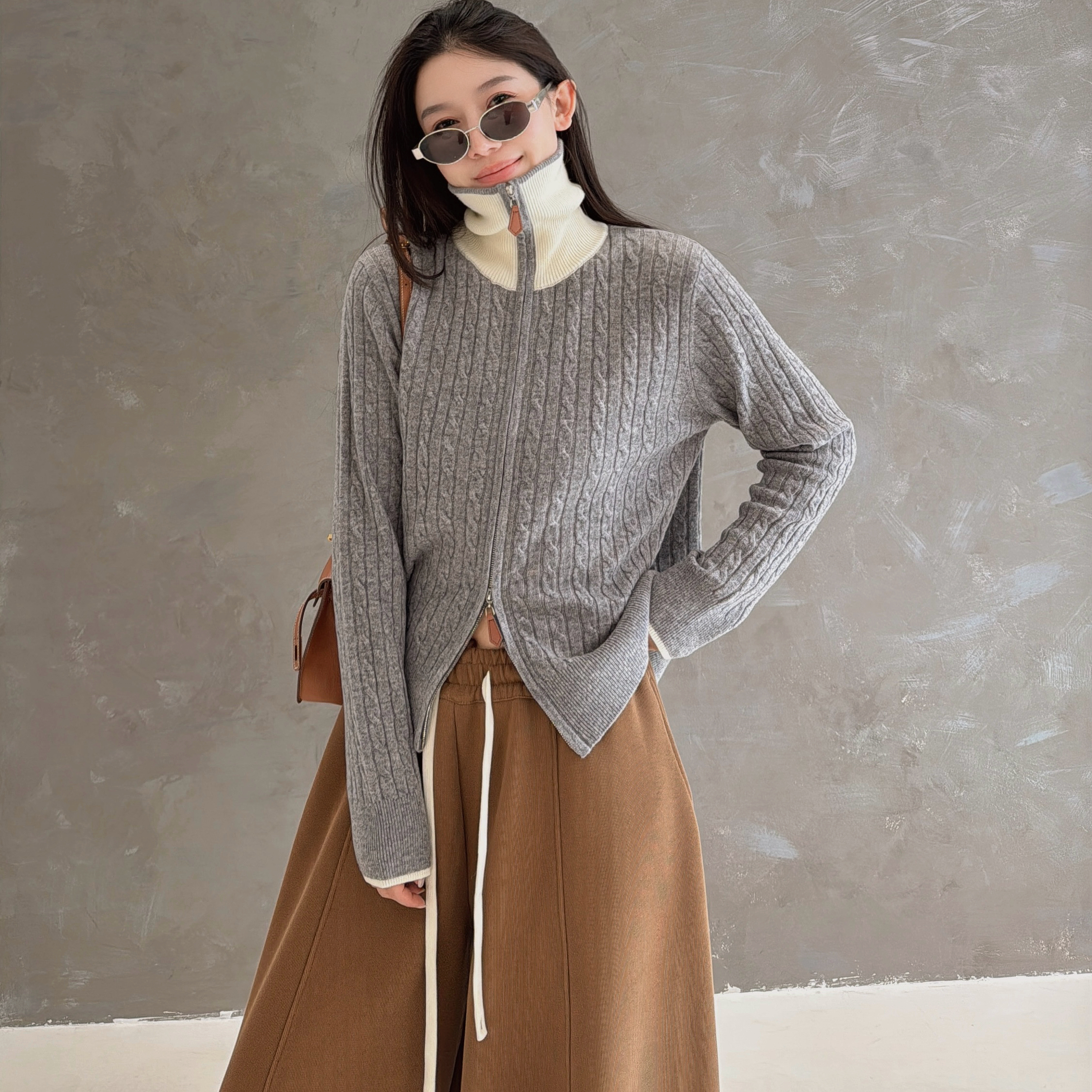 欧洲站2025冬季气质高领拼色双拉链竖条麻花羊毛针织衫毛衣开衫潮