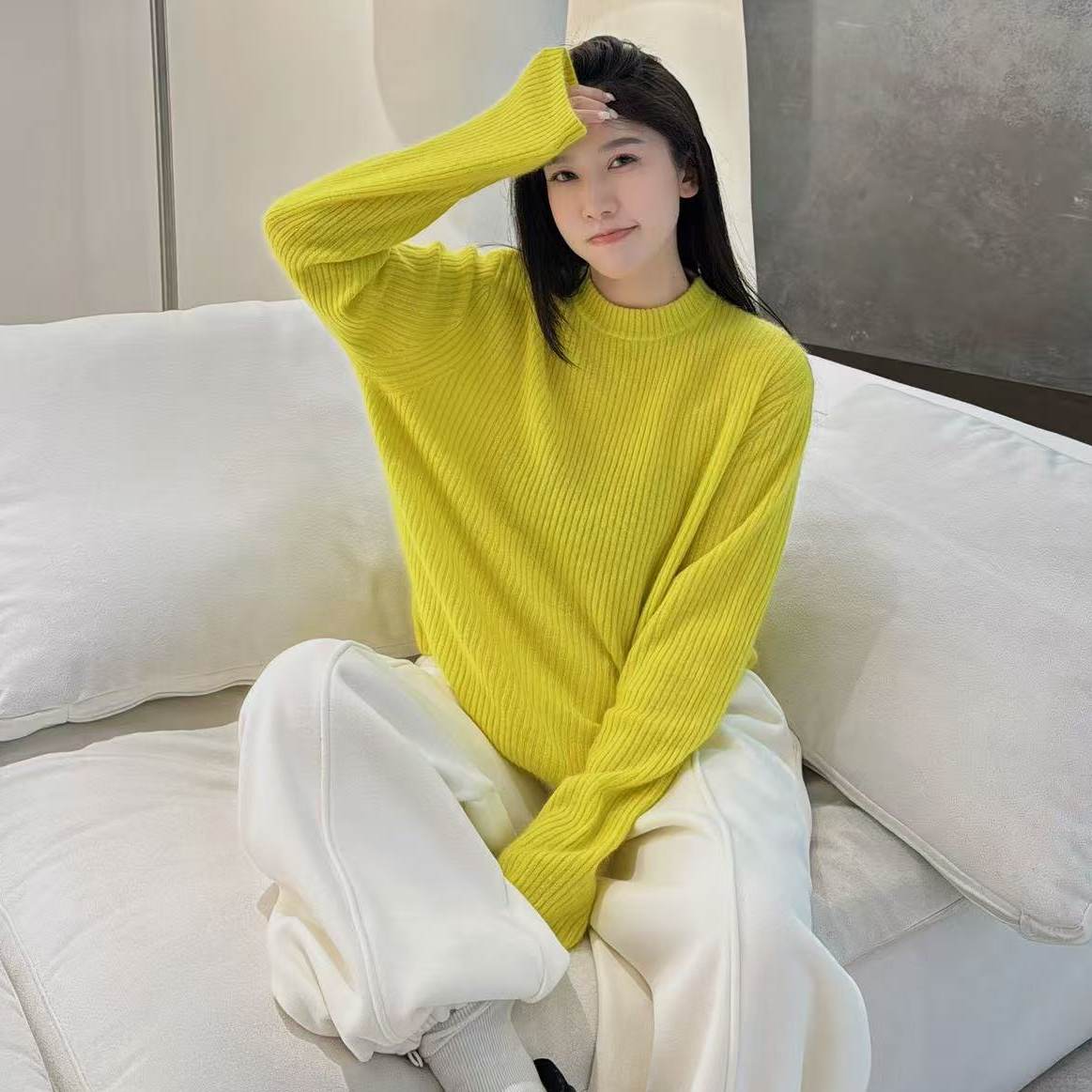 欧洲站2025冬季圆领落肩竖坑条纹理软糯舒适拉毛羊绒针织衫毛衣女