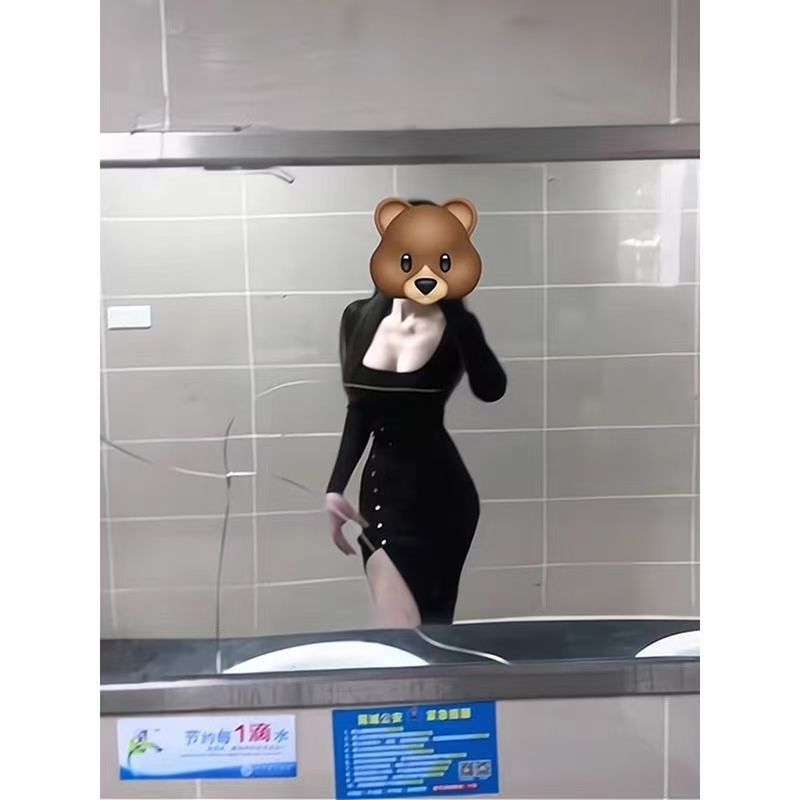 名媛深秋初冬穿搭长袖连衣裙女装秋冬新款纯欲中长款掐腰包臀裙子