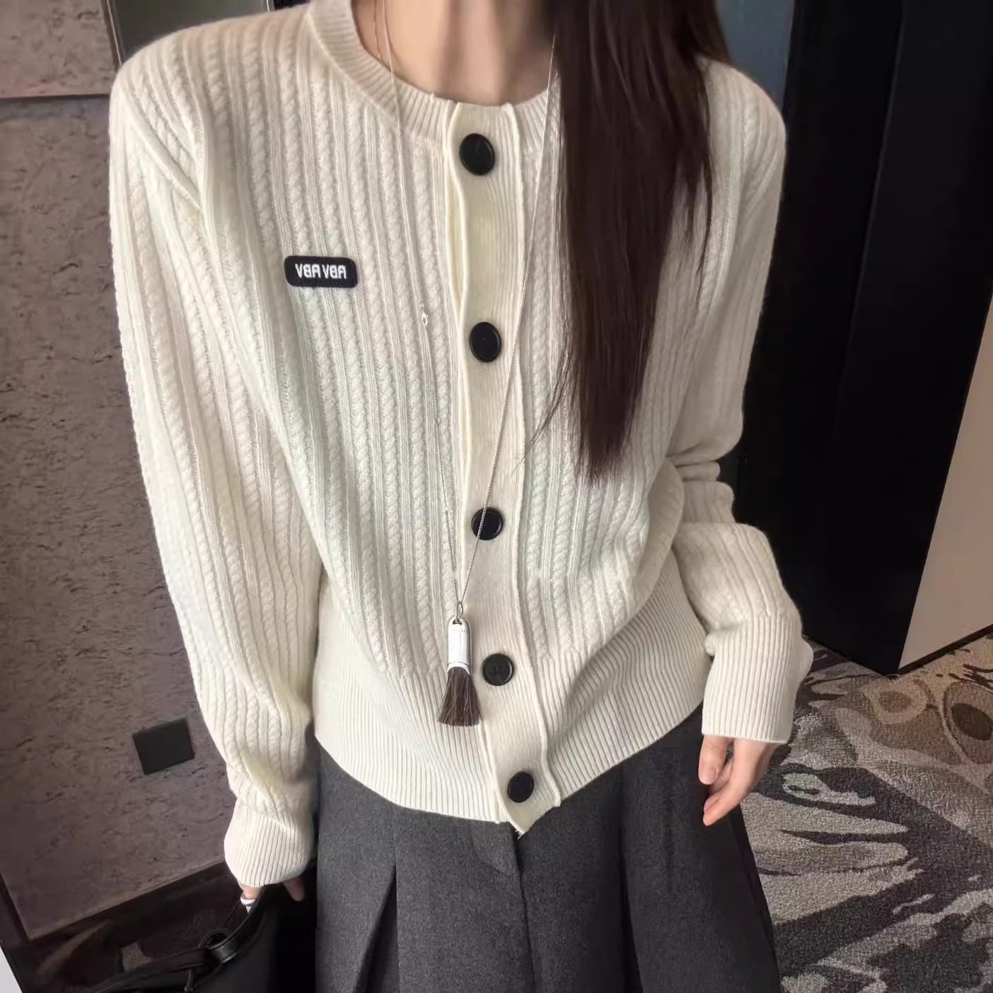 欧洲站2025新款欧货圆领字棉羊毛麻花针织开衫女秋冬慵懒毛衣外套