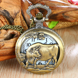 十二生肖怀表镂空复古翻盖男女学生项链表石英表清晰大数字老人表