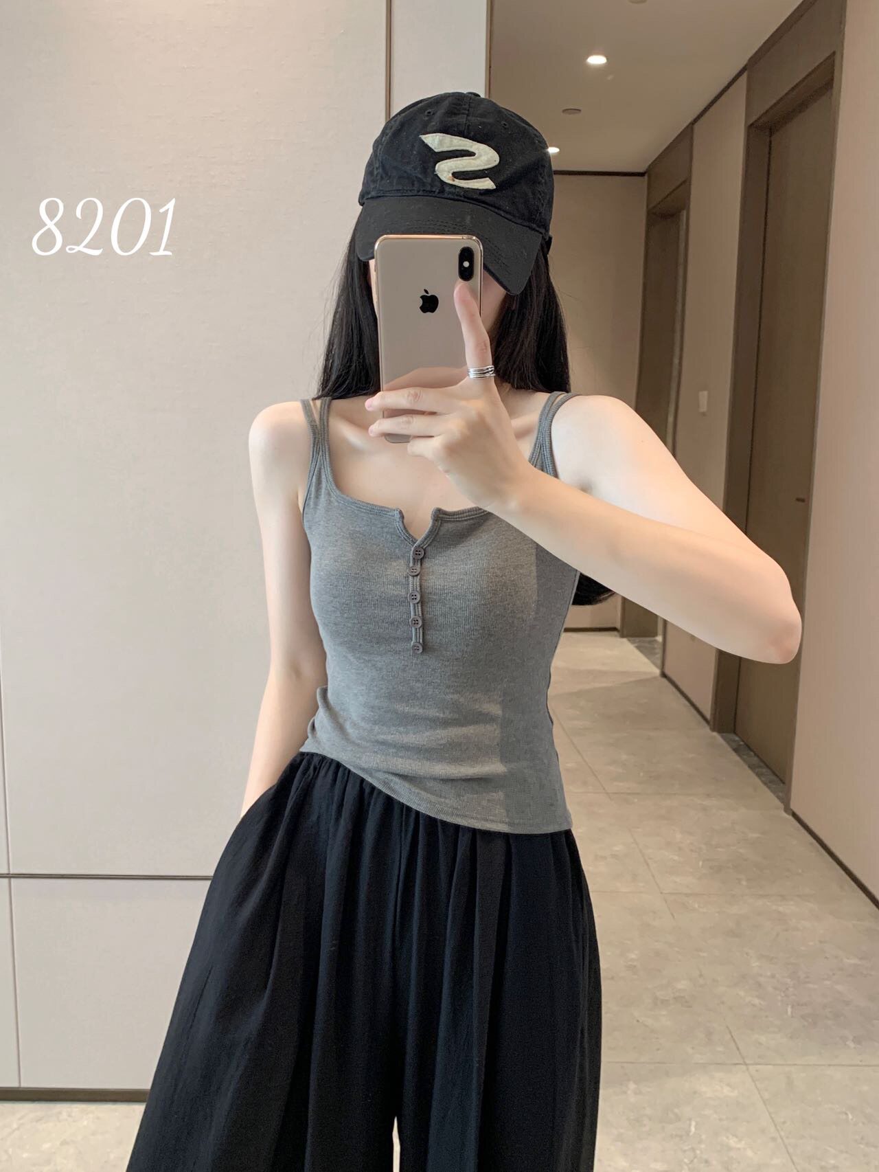妃子纪8201早秋新款纯色百搭显瘦抹胸吊带背心女内搭美背打底上衣