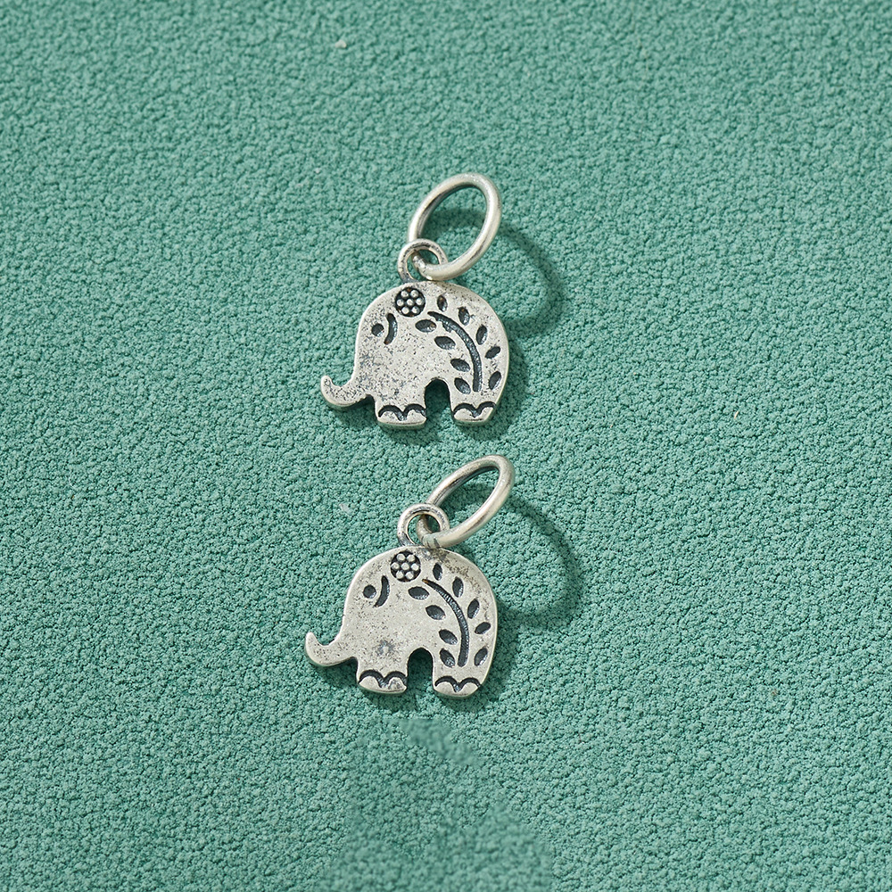 s925纯银做旧泰国手工银小花大象吊坠小象挂坠diy串珠编绳银配件