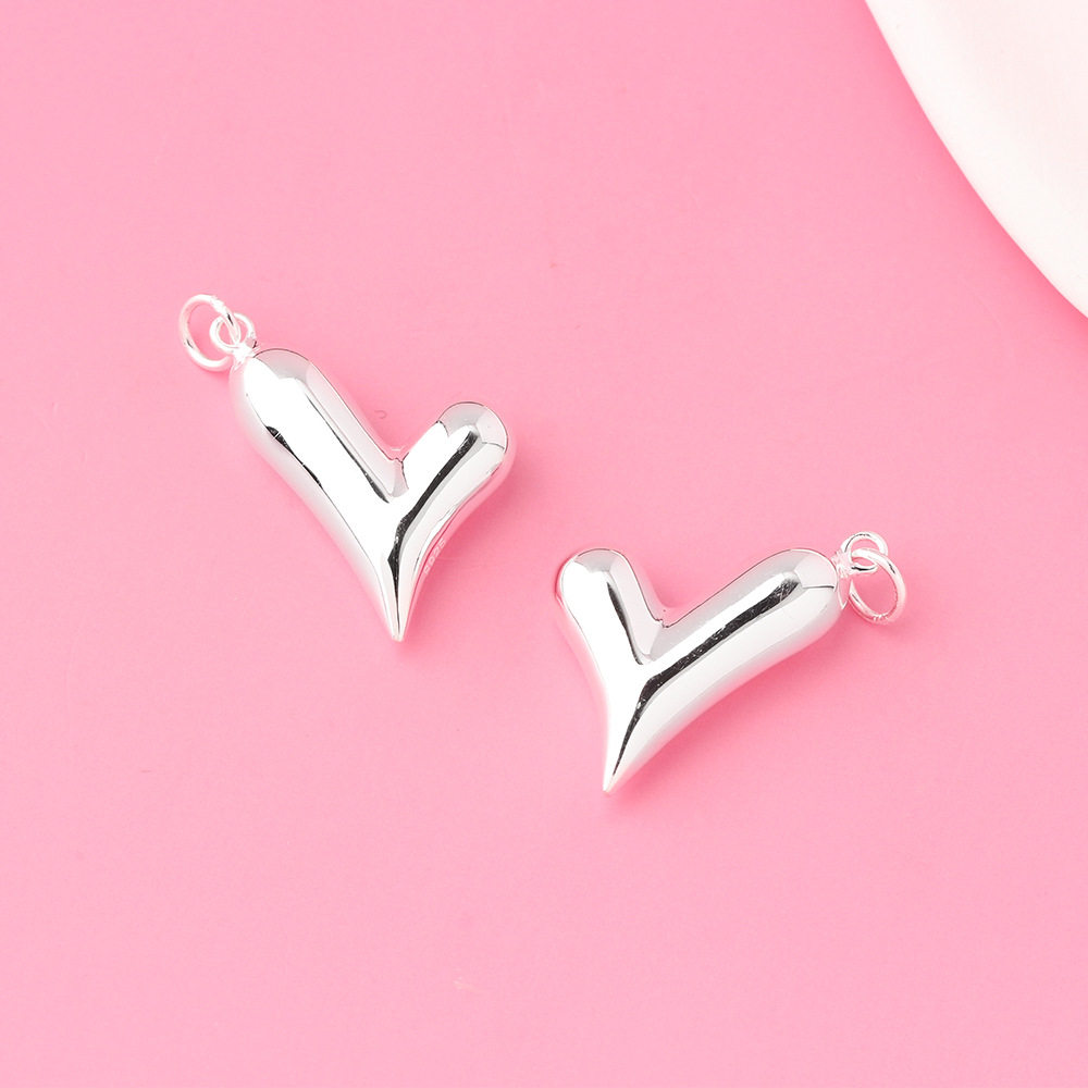 925纯银不规则爱心吊坠项链女小众设计感圆珠立体心形锁骨链ins风