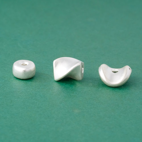 s999银素银不规则圆形垫片隔珠扭纹银珠足银3d硬银diy手串银配件