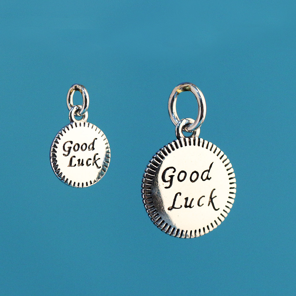 s925纯银英文goodluck圆牌吊坠配件 手工diy编绳串珠手链幸运挂件