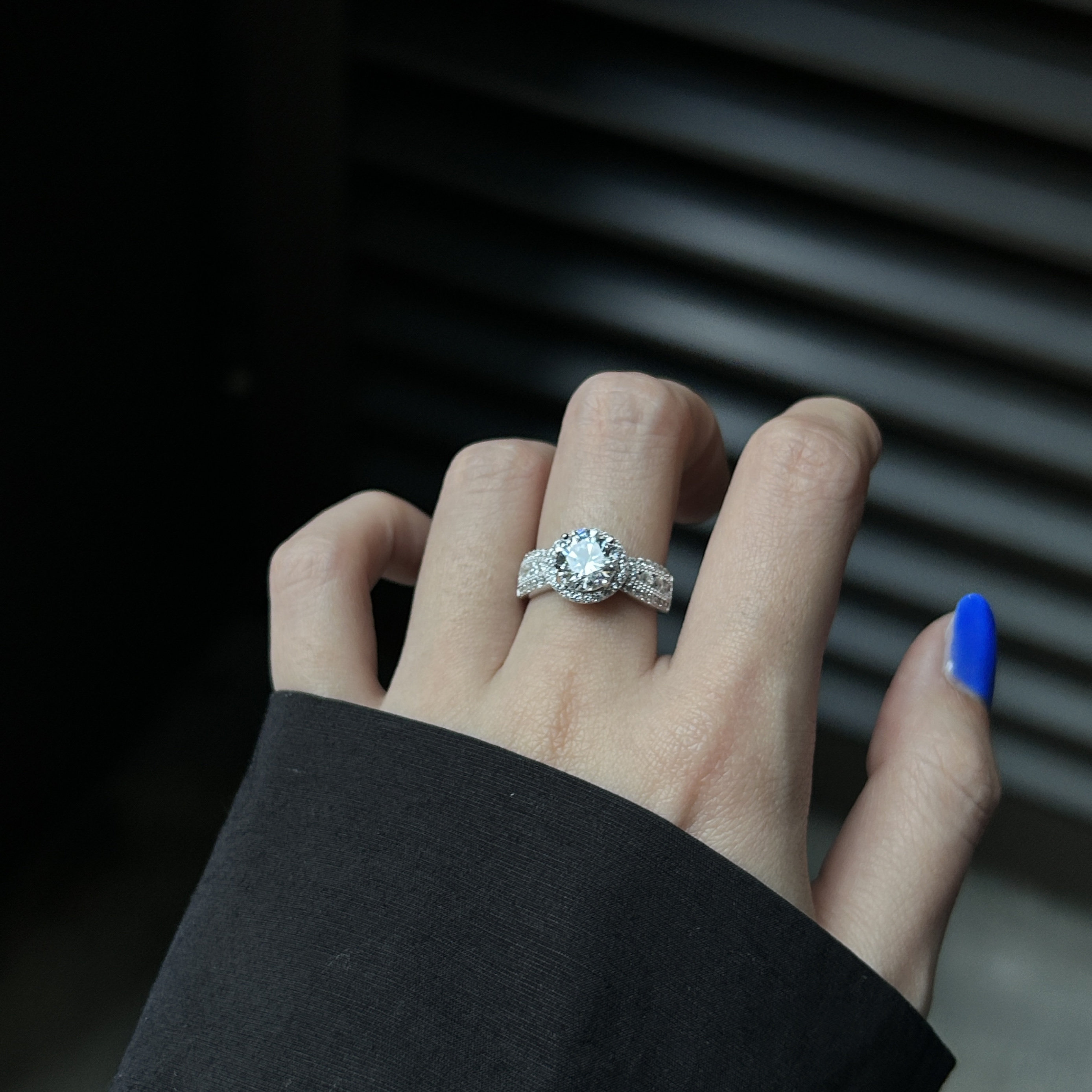 JollyMolly小众设计师甜美礼物生日百搭个性重工时尚单钻戒戒指