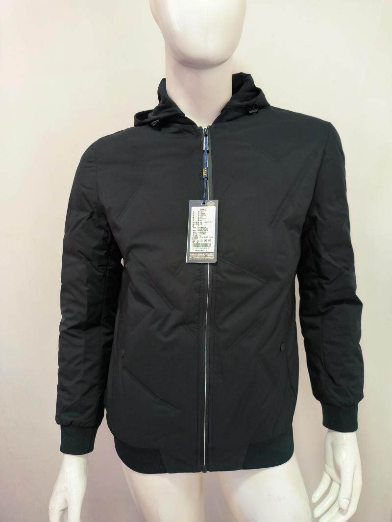高家秋冬款男士常规款可拆帽白鸭绒羽绒服 卡尔丹款黑色48.50码