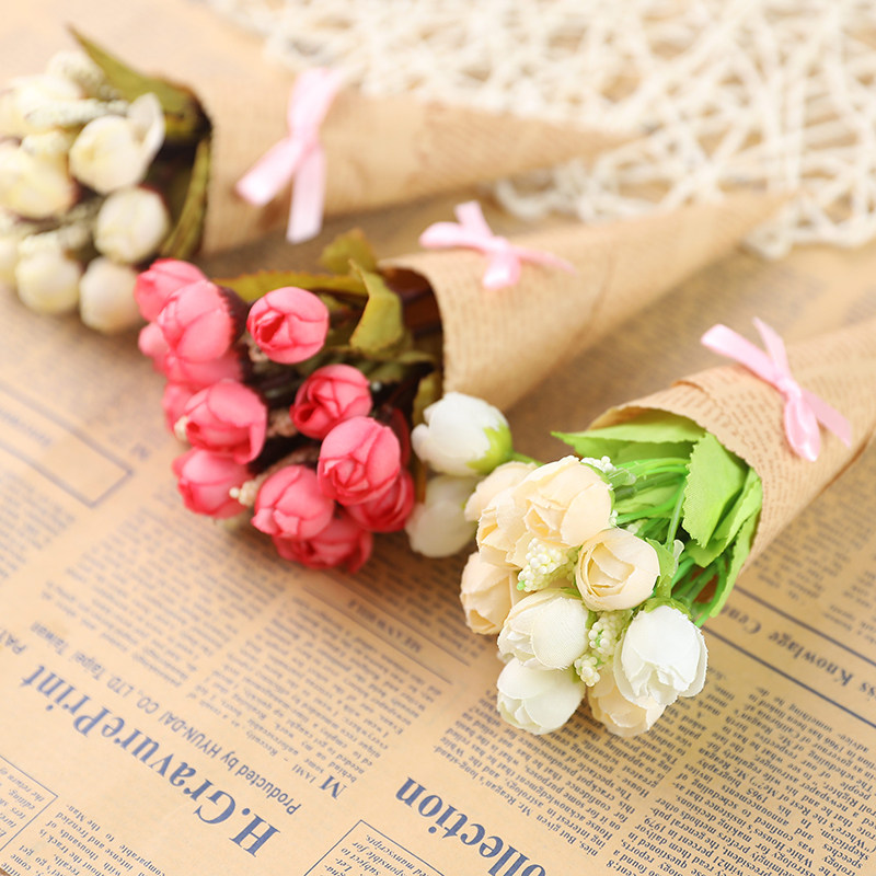 网红迷你玫瑰diy报纸纸筒花直播饰品化妆品美食摄影拍照拍摄道具
