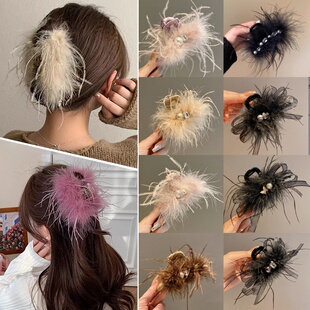 新款粉色羽毛大抓夹秋冬新款超仙时鸵鸟毛毛夹 后脑勺盘发鲨鱼夹