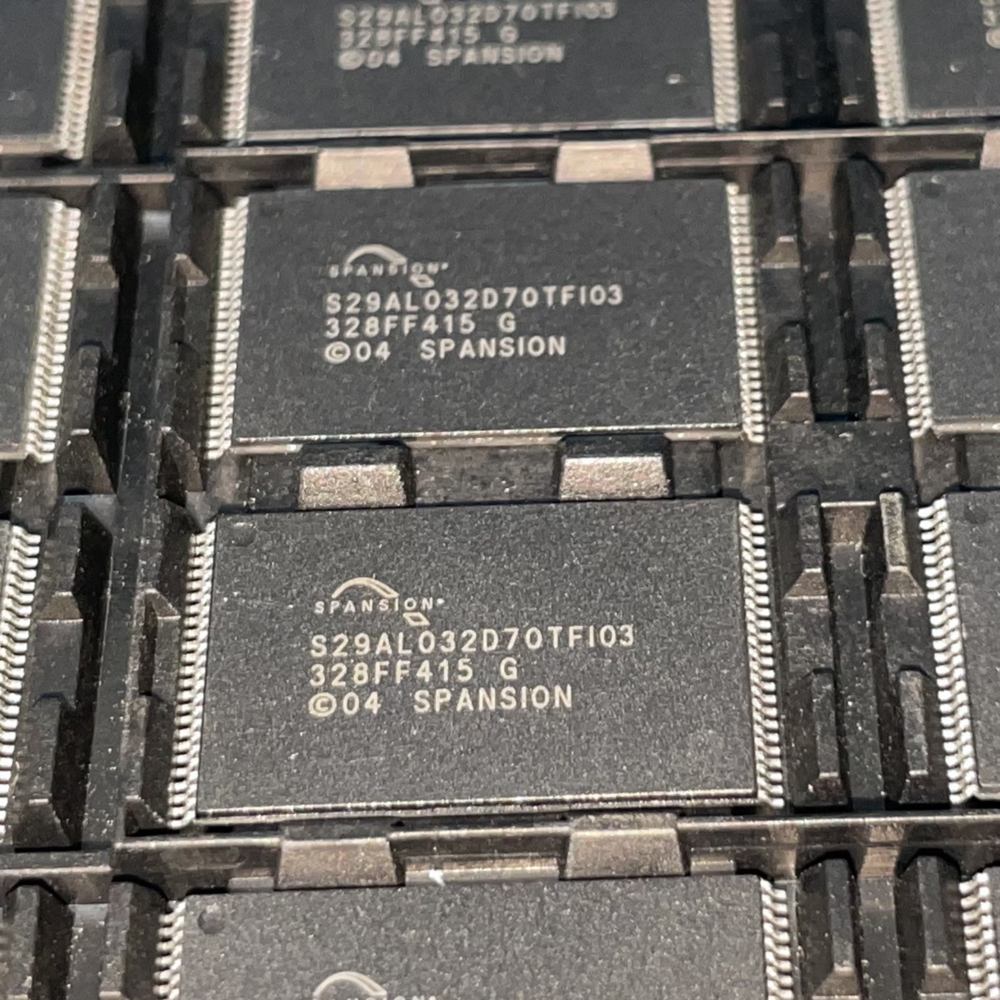 S29AL032D70TFI030【索特尔电子芯片商城】全新可直拍