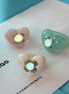 小众设计明星同款多色显白爱心树脂亚克力戒指镶嵌十字架甜酷指环