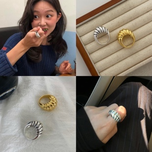 fever同款SophieBuhai小众高级牛角包戒指 复古南瓜纹扇贝壳指环