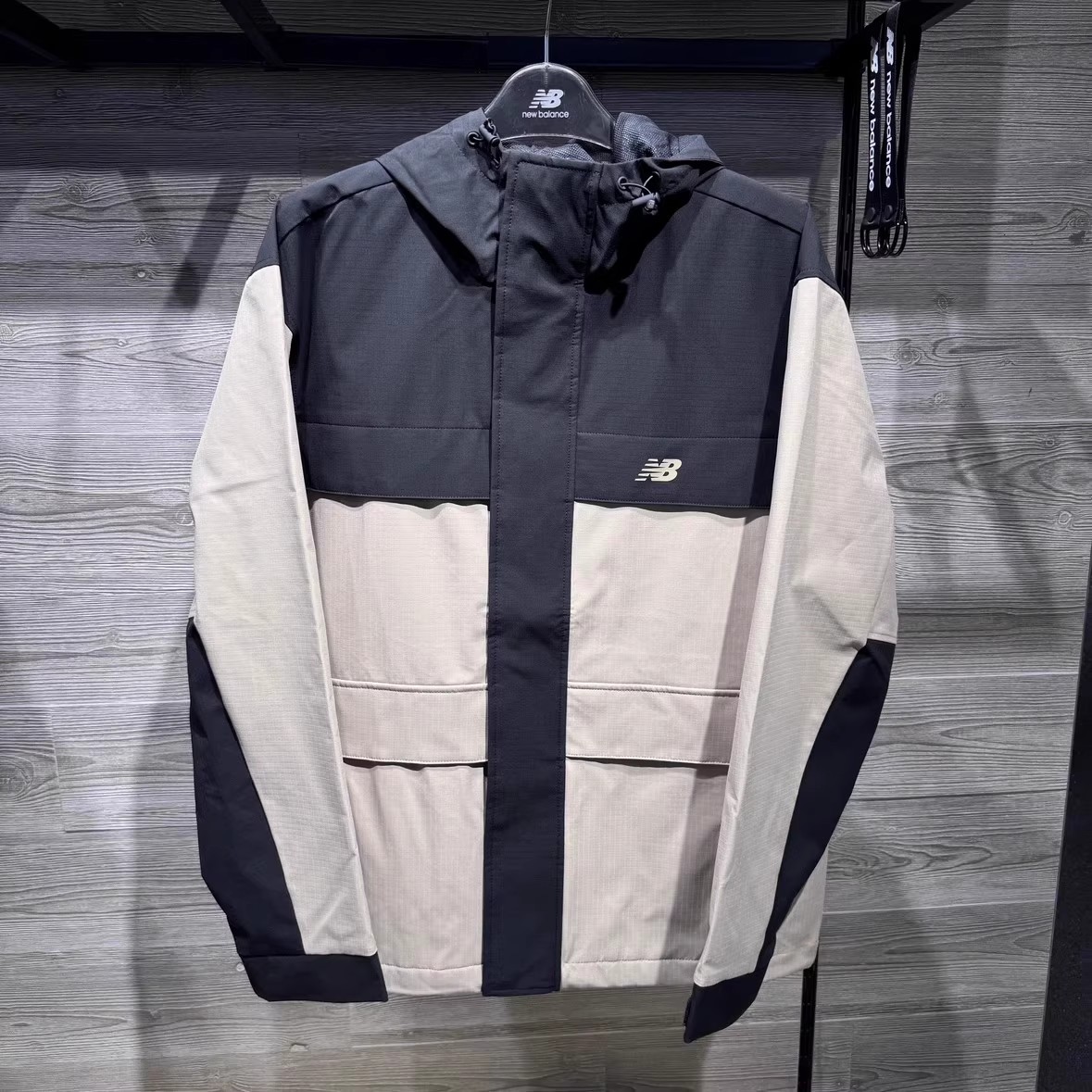 New Balance NB秋季男女款防风夹克工装运休闲动夹克外套AMJ43313