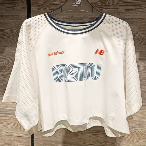 New Balance NB夏款女运动休闲圆领T恤时尚速干短袖上衣WT61E0BR