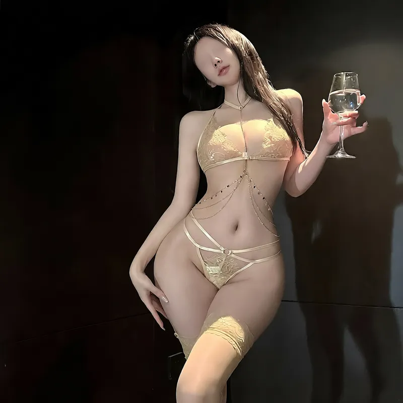 8250潮尚夜总会夫妻内衣性感异域风镂空透视流珠三点式制服套装