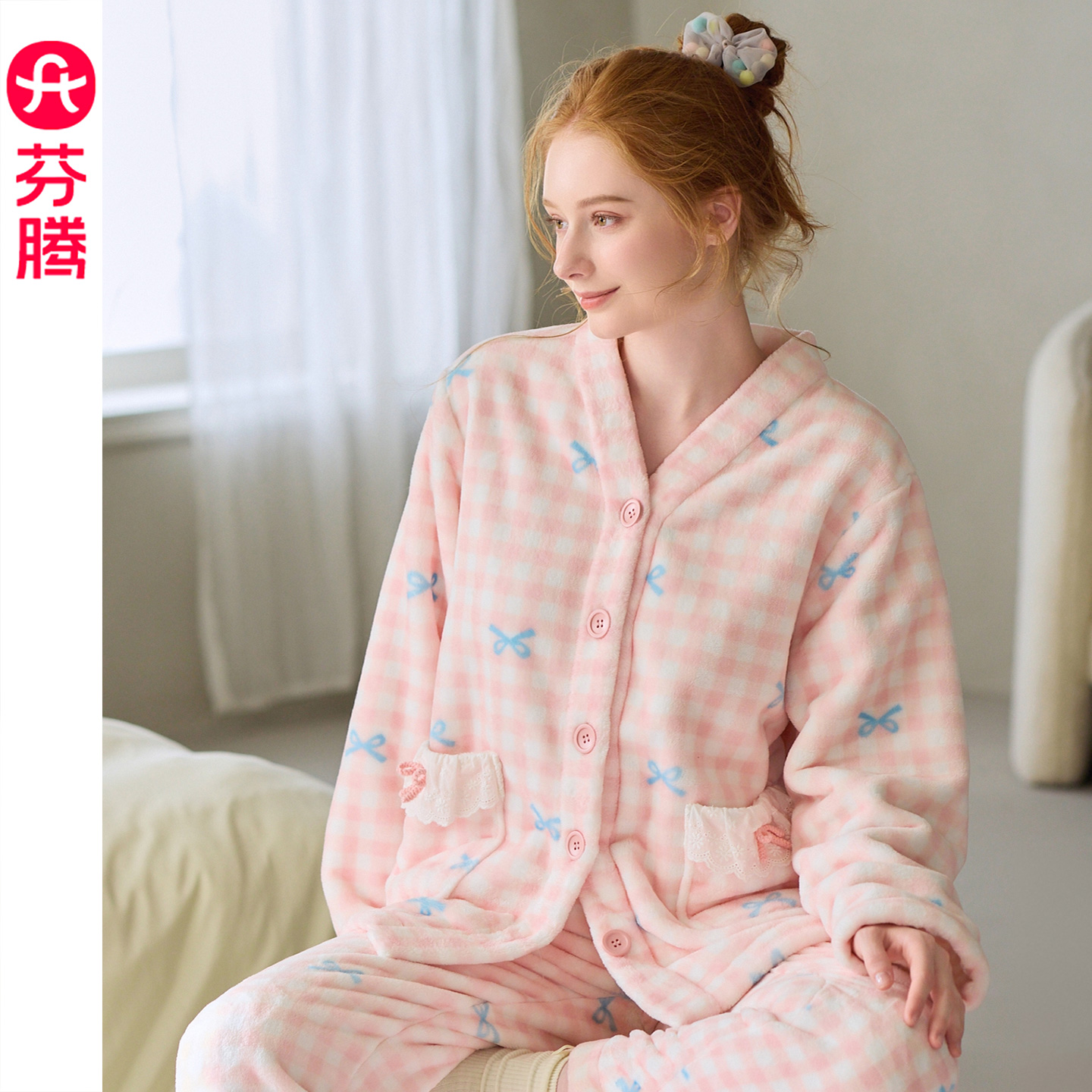 芬腾珊瑚绒睡衣女秋冬款加绒加厚圆领花边带口袋外穿家居服2025年