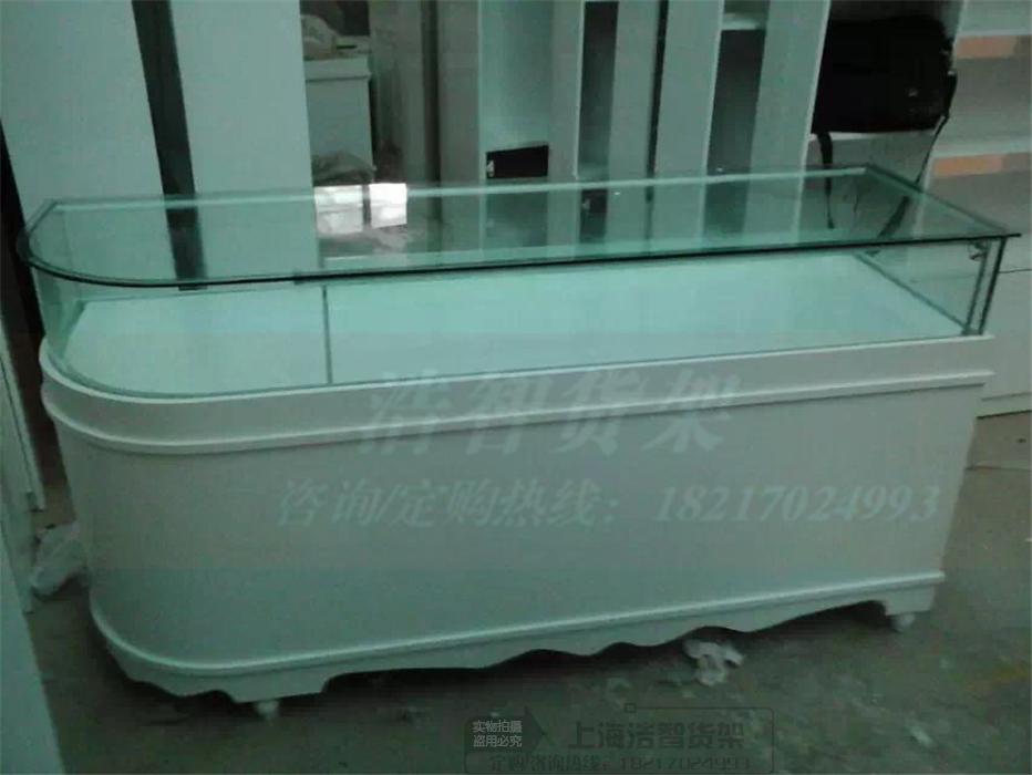 弧形烤漆货架饰品柜台首饰展示柜饰品展示柜珠宝展柜精品柜异形柜