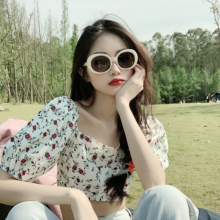 Real shooting and real price two wear small shirt with bubble sleeve and short exposed navel Floral Top