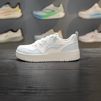 李宁系带女子低帮柔软休闲鞋