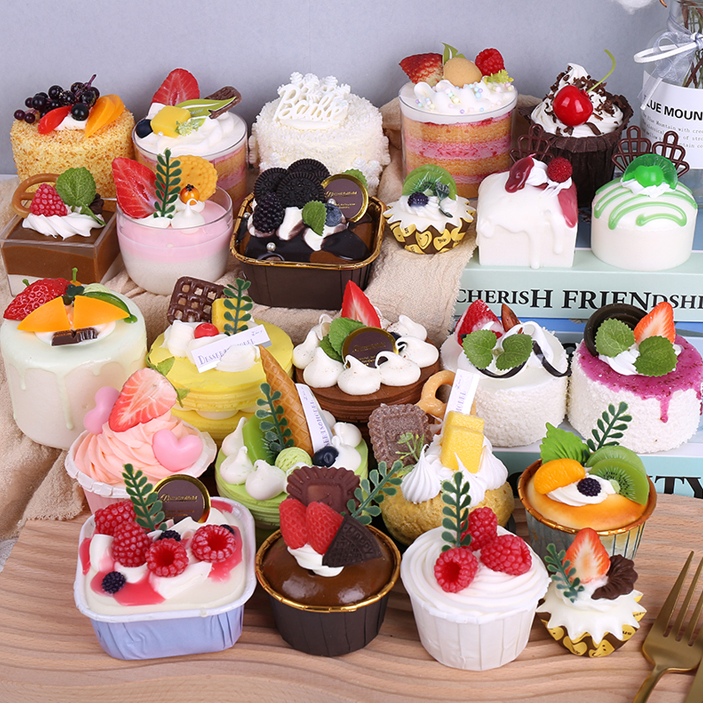 仿真蛋糕模型甜甜圈奶油慕斯泡芙水果橱窗摆设纸杯拍摄道具玩具