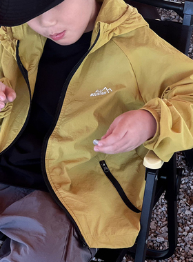 DLIDLIKIDS夏新款男女童户外山系儿童连帽轻薄透气外套大童防晒衣