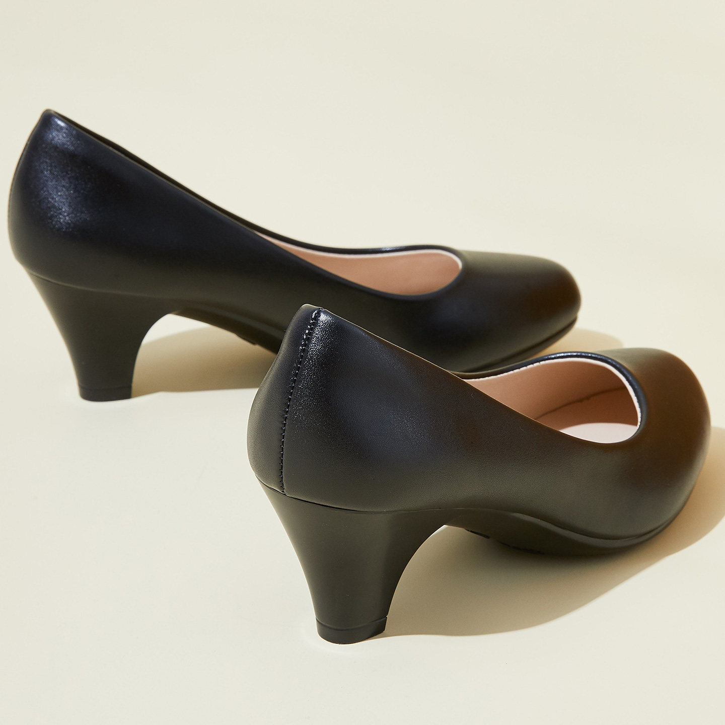 春圆头职业正装高跟鞋女中跟黑色皮鞋粗跟工作鞋学生面试浅口单鞋