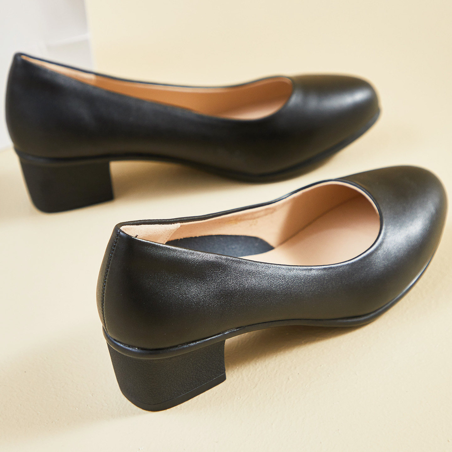 圆头粗跟4cm黑色皮鞋女空乘工作鞋中跟软底公考面试职业通勤女鞋