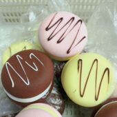 湿软手感慢软仿真pu马卡龙蛋糕慢回弹解压解闷小玩意食玩一件代发