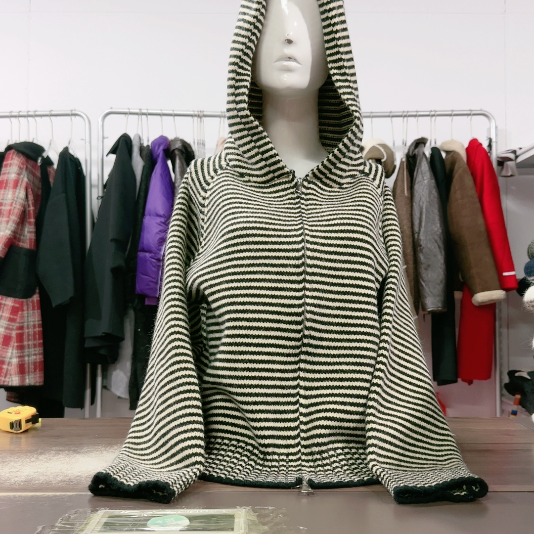 胸围110衣长60香家羊驼绒