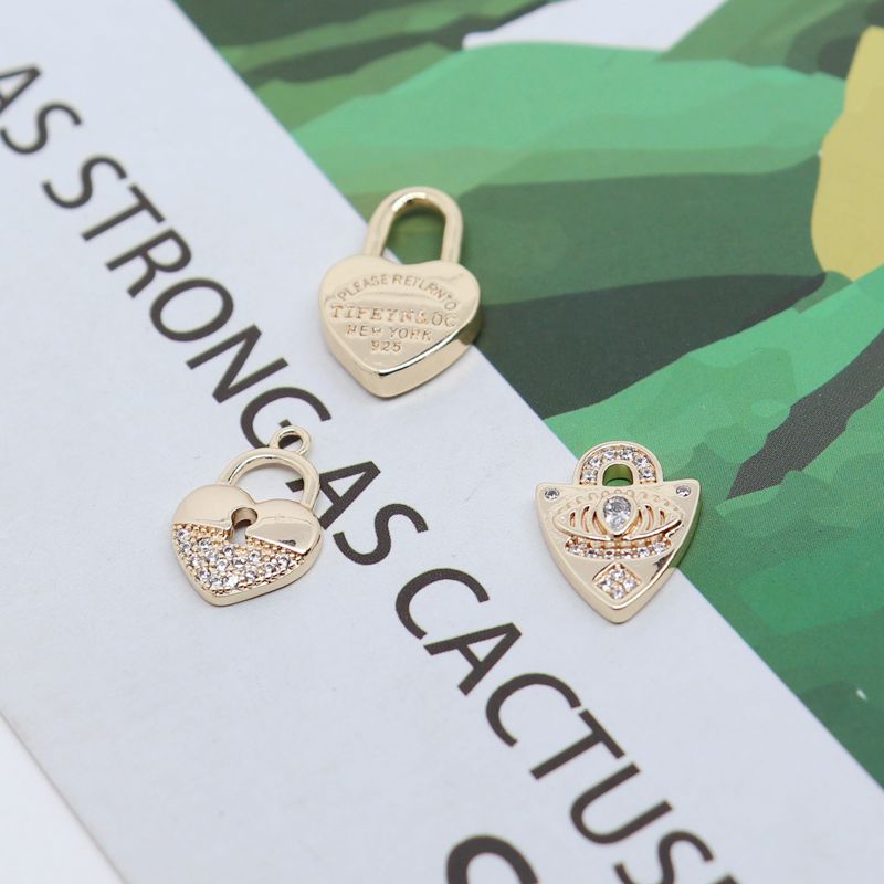 18k铜包金镶锆石爱心锁吊坠手工diy项链项坠首饰材料桃心饰品配件