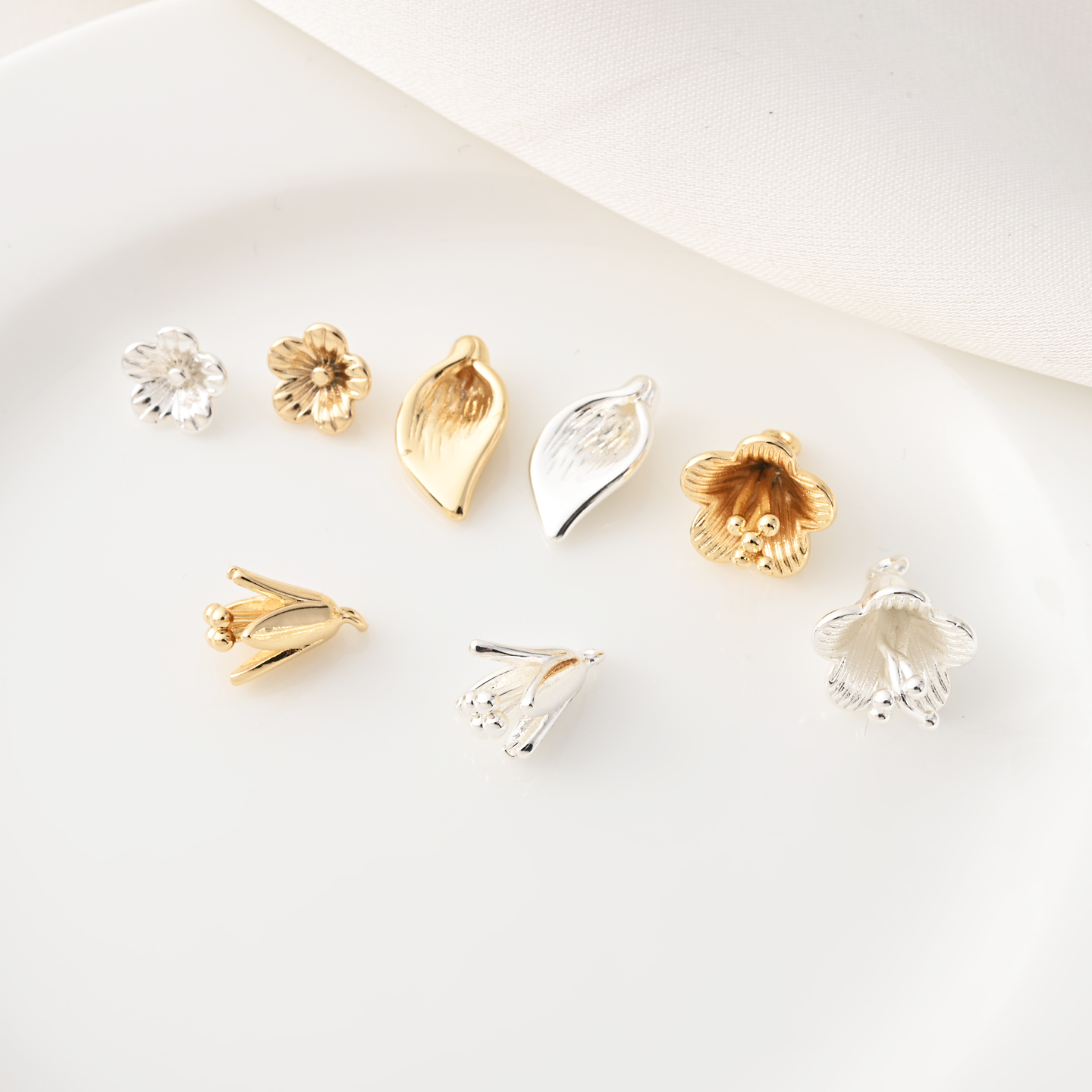 14K包金喇叭花瓣小挂件吊饰