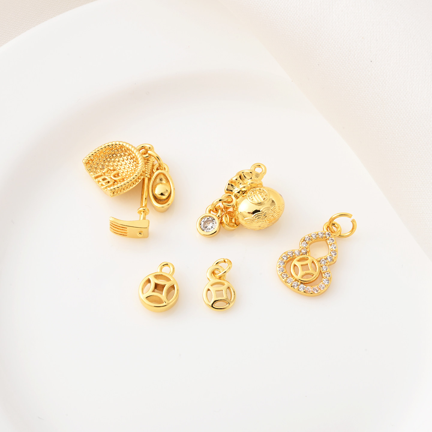 高保铜镀18K金镶锆钱币吊坠手工diy手链葫芦挂件簸箕元宝福袋吊饰