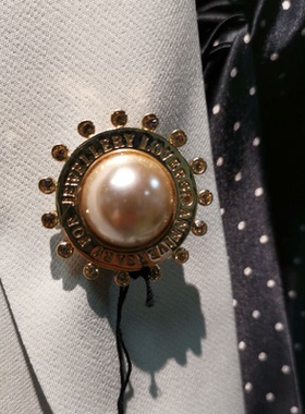 北欧丹麦王妃御用DYRBERG/KERN奥地利水晶复古气质高级感珍珠胸针