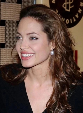 西班牙风情小众波西米亚人极光澳白色珍珠大弯钩耳环气质百搭