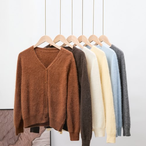 轻奢极简羊毛V领修身女开衫