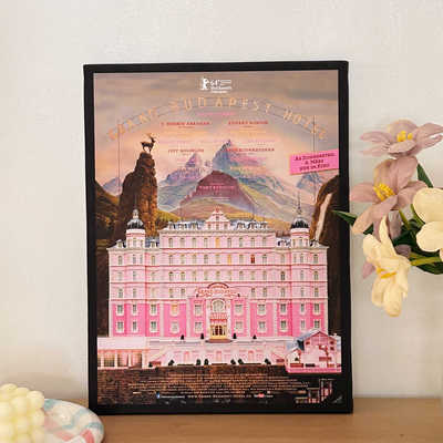 布达佩斯大饭店电视柜装饰画ins