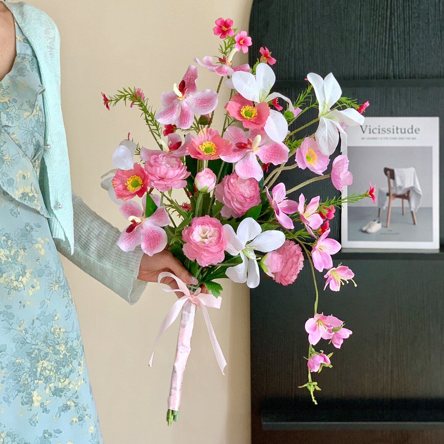 少女心温柔风粉色仿真花露莲百合花束餐桌客厅插花手捧花拍照装饰