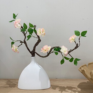 侘寂风禅意新中式梅花仿真花假花餐桌摆件客厅高级感插花花瓶软装
