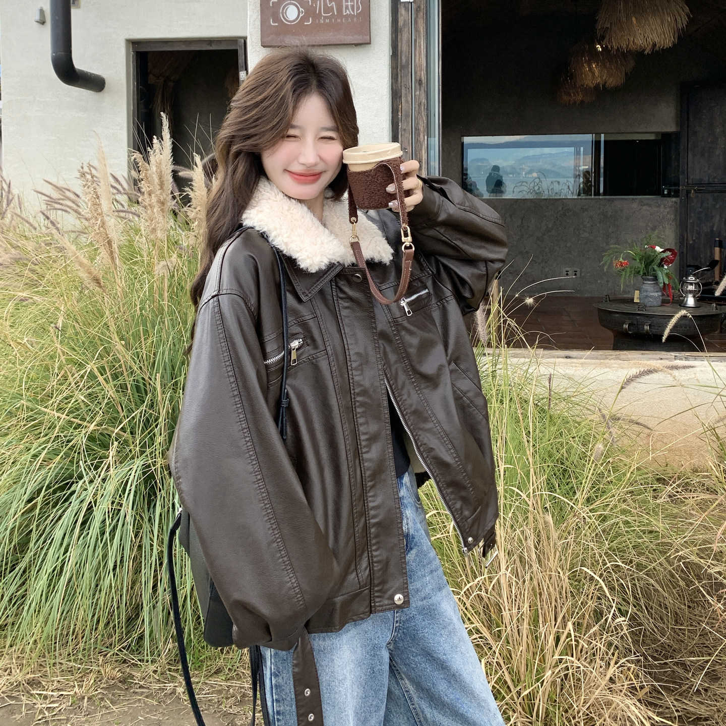 【新款】出货2C200-2540-P215-K318加厚内里皮衣外套,女装皮衣,2C200